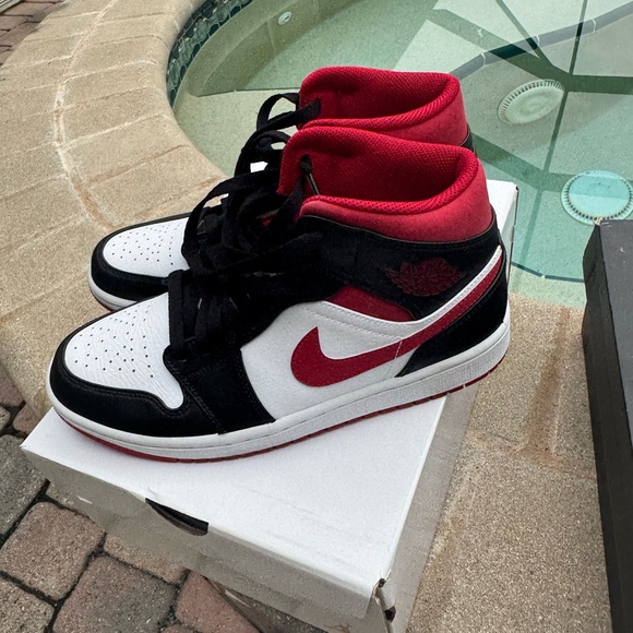 jordon mid - Picture 5 of 5